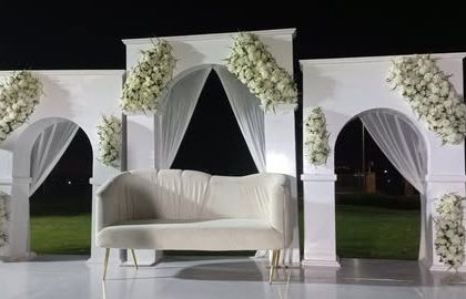 تجهيزات فرح الخميس بالمركز الثقافي الإفريقي بجوار كافتيريا المتحف