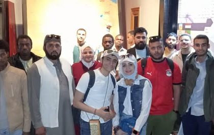 قطار الشباب يتوقف بالمركز الثقافى الافريقى باسوان